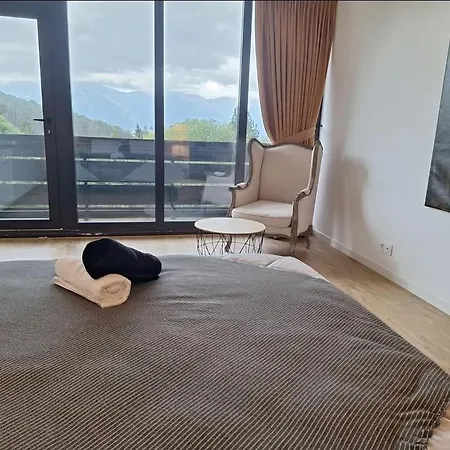 Les Terrasses Du Golf Égat